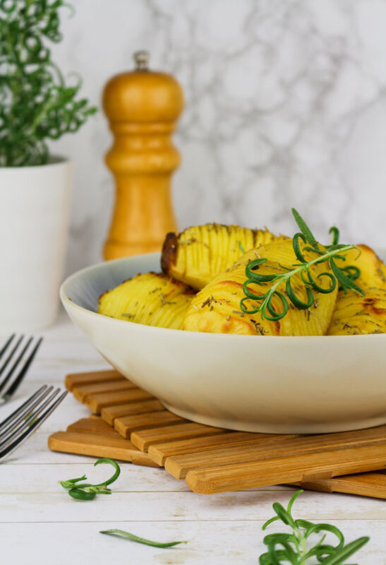 Hasselbacki kartulid rosmariiniga