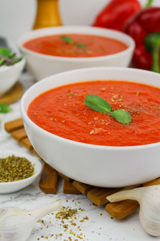 Veganiska keptu papriku sriuba